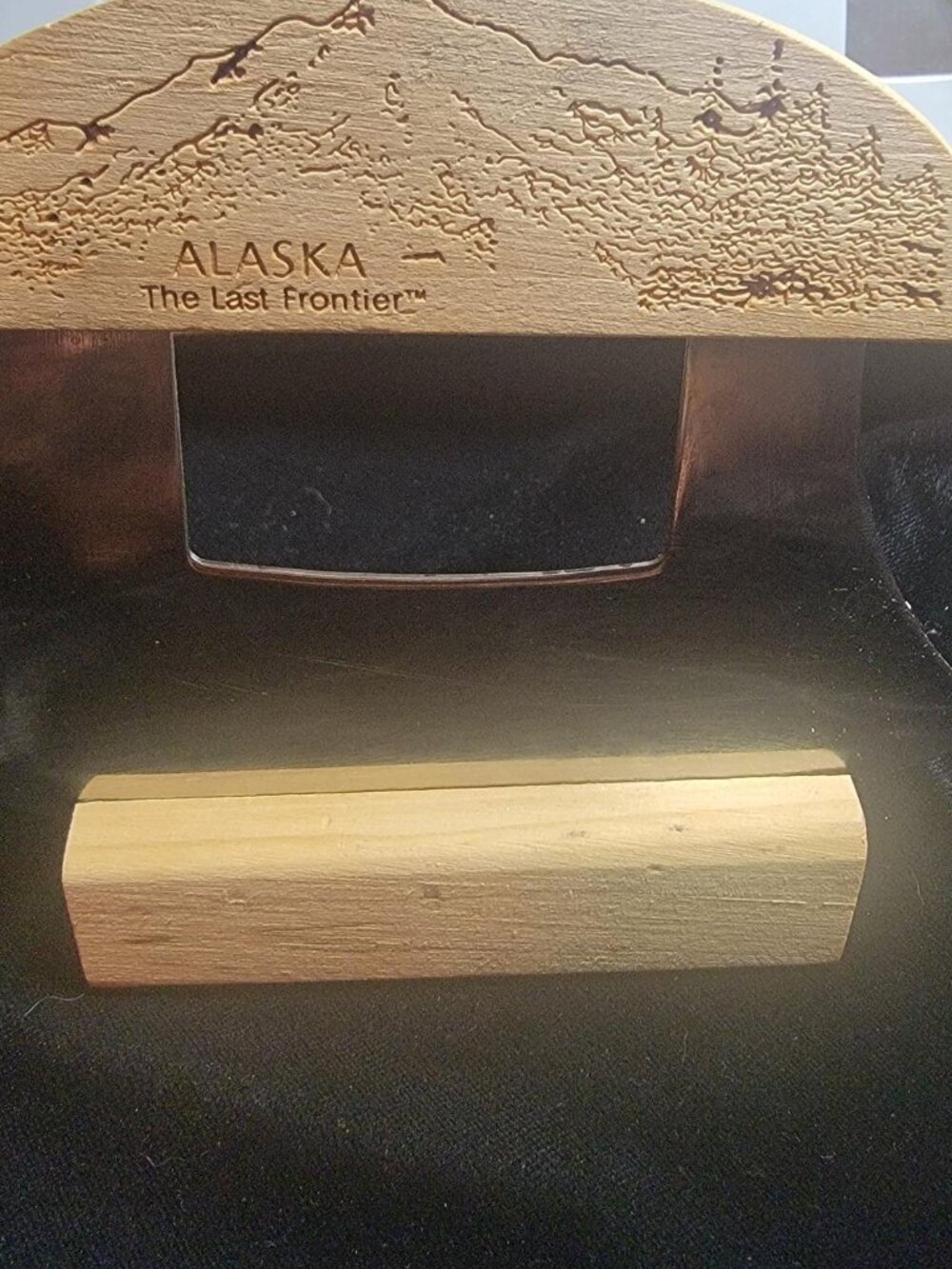 Alaska Ulu Company Alaskan Ulu Knife Wood Handle & Display Stand w/ Box - Picture 2 of 5